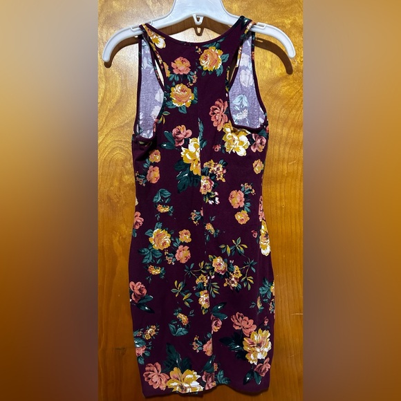 Burgundy Casual Dress - Picture 2 of 3